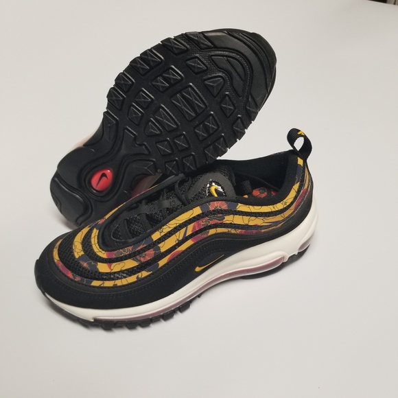 nike air max 97 se floral women's shoe